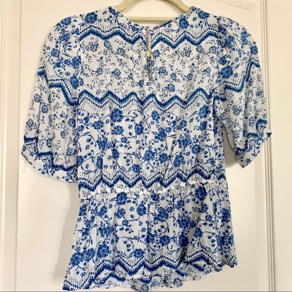 Vivi Blue Floral Balloon Shoulder Blouse - Picture 3 of 3